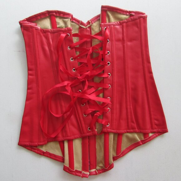 Red Faux Leather Corset Set - NEW - Picture 6 of 11